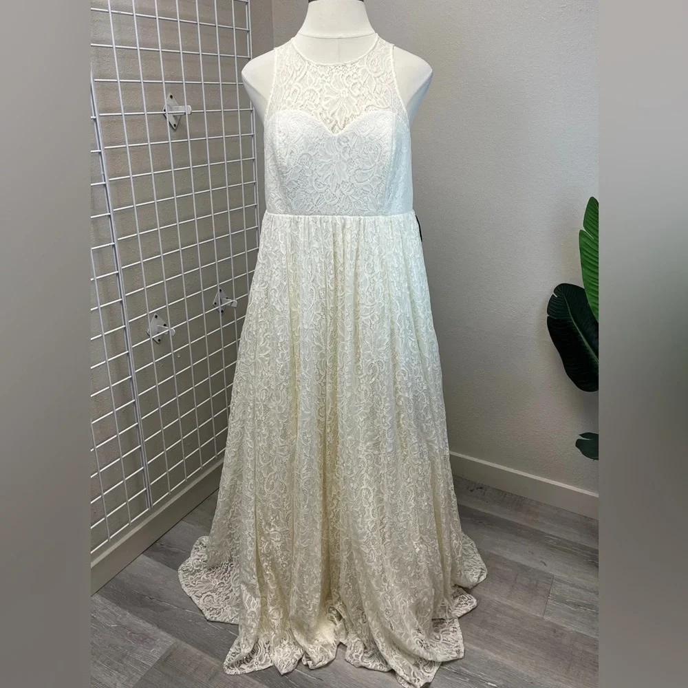 Torrid Ivory Lace & Sequin Wedding Dress - New - Size 18